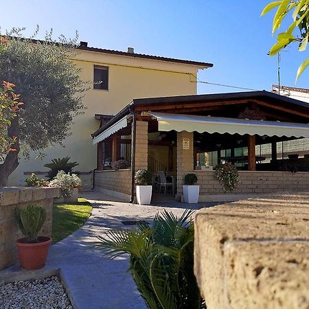 Bed and Breakfast Pit Lane Offida Exterior foto