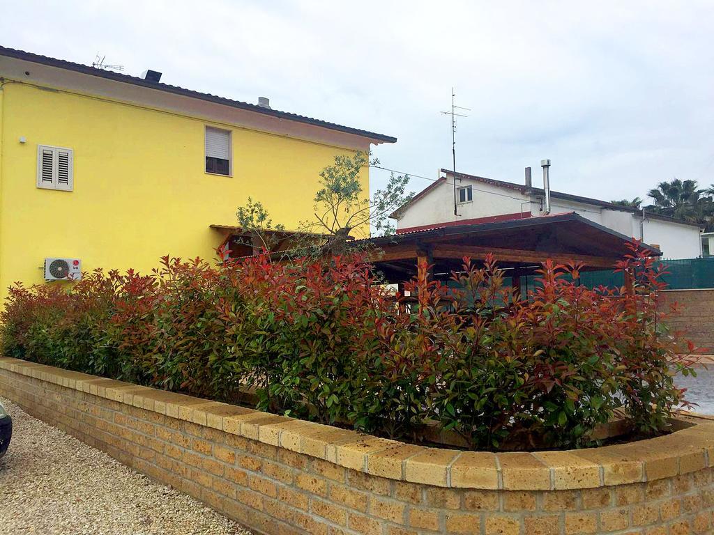 Bed and Breakfast Pit Lane Offida Exterior foto