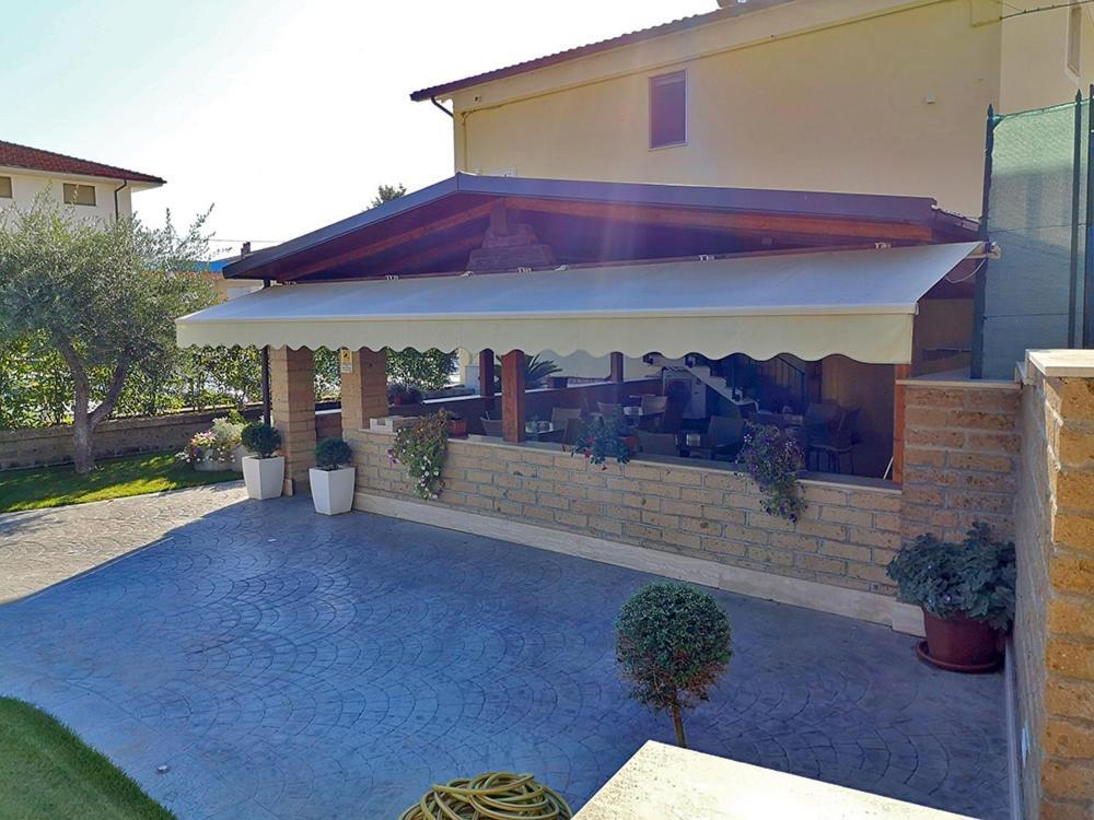 Bed and Breakfast Pit Lane Offida Exterior foto